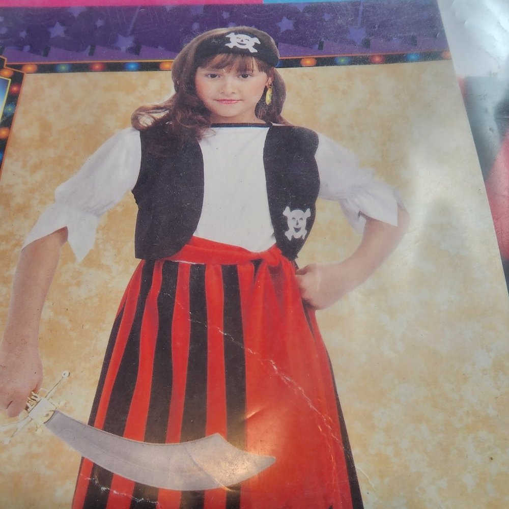 Girl's Pretty Pirate Costume for Small 4-6